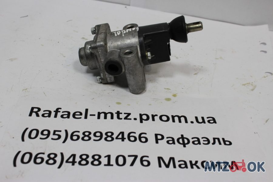 1068874377_w640_h640_img_3927-e1571404213807