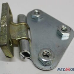 Петля крыши МТЗ УК н/о в сборе (пр-во МТЗ) 80-6707010-Б/80-6707013