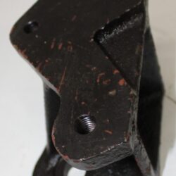 Кронштейн кабины задний верхний (левый) МТЗ 80-6700037-Б