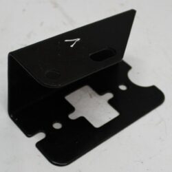 Кронштейн фонаря переднего левый МТЗ УК н/о 85-3712041-01