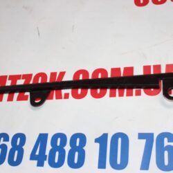 Вставка бічна замка капота права МТЗ 80-8401006-01