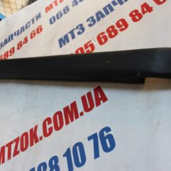 Накладка обшивки кабины боковая часть н/о 80-6700205