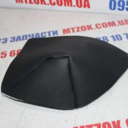 Обшивка кожуха МТЗ 80-6700370-Б (накладки рычага реверса)