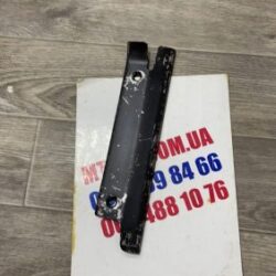 Притиск підлоги кабіни МТЗ правий (вир-во МТЗ) 80-6702348-01