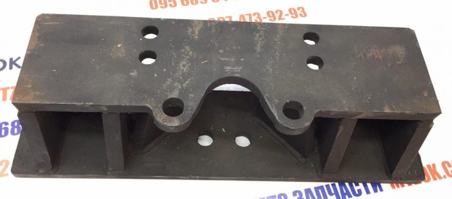 kronshtejn-ballasta-perednih-gruzov-mtz-1221-e1605541045199