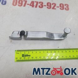 Фіксатор для прочинених дверей короткий правий 11см (влас.вир-во)