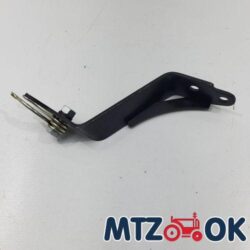 Кронштейн механізму навішування задньої МТЗ у зб. (вир-во МТЗ) 70-4605145-01