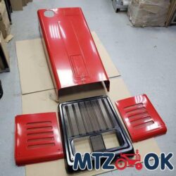 Капот МТЗ 892/920/950 у зборі (без бічних щитків) червоний (вир-во МТЗ) 90-8402020
