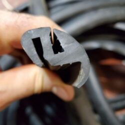 Ущільнювач скла МТЗ КК (лоб, бічне, заднє, дверне) ОРИГІНАЛ