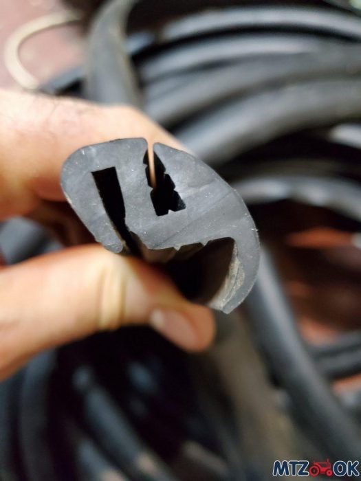 uplotnitel-stekol-uk-mtz-buhta-20m-original-lob-bokovoe-zadnee-dvernoe-e1612787530735