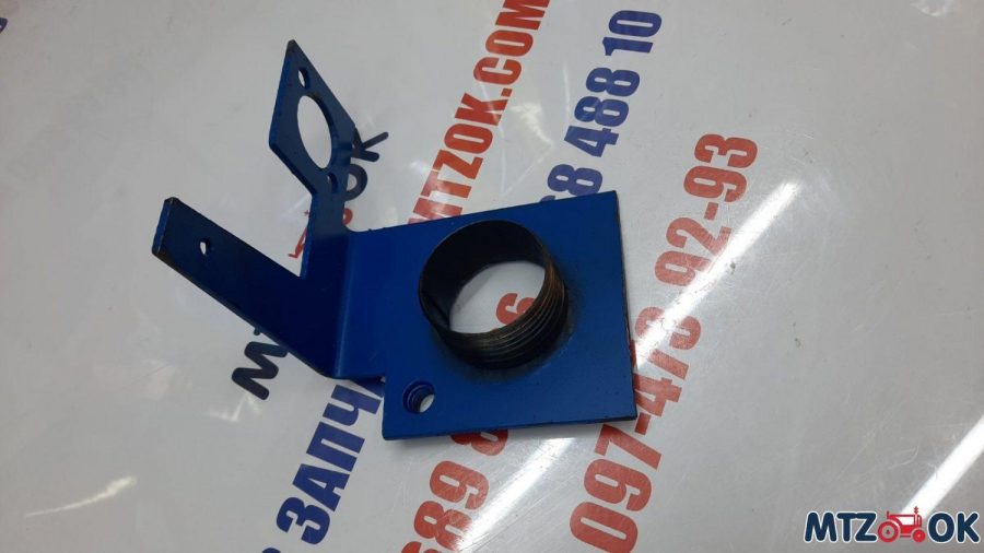 verhnjaja-kryshka-baka-s-blokirovkoj-mtz-80-82-100grn-e1595922485570