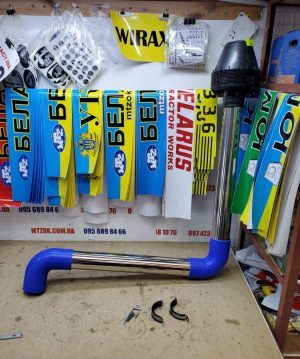 vozduhovod-nerzhavejkadiam.85tolshh.2mm-mtz-1221-s-sinimi-silikonovymi-patrubkamipg-e1609747807154